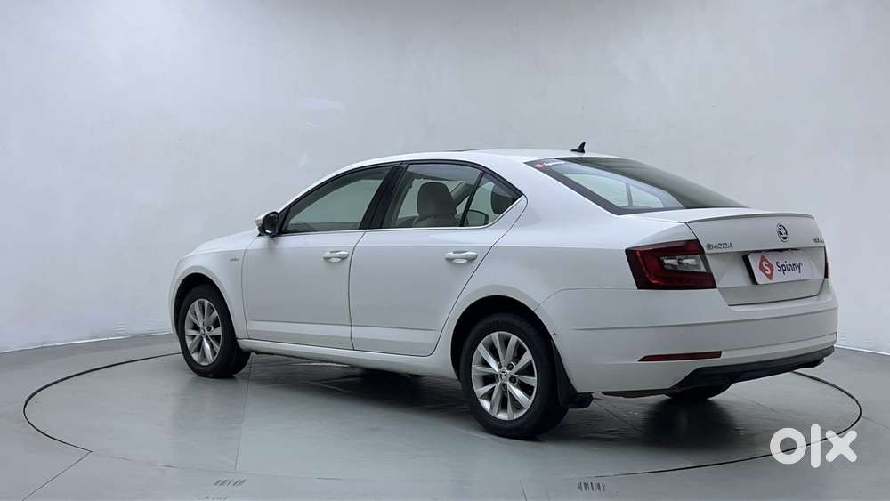 Skoda Octavia 2.0 L K Tsi At, 2018, Petrol