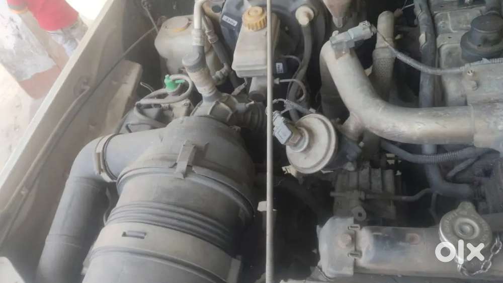 Mahindra Bolero Neo Plus 2012