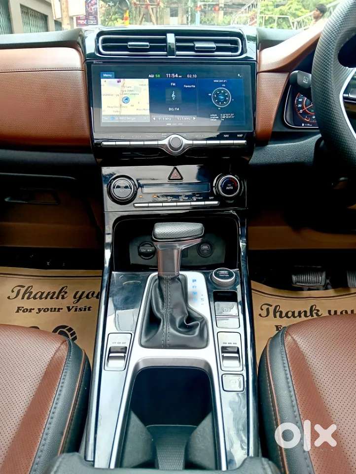 Hyundai Alcazar 2.0 Signature (o) Petrol At 6 Str, 2022, Petrol