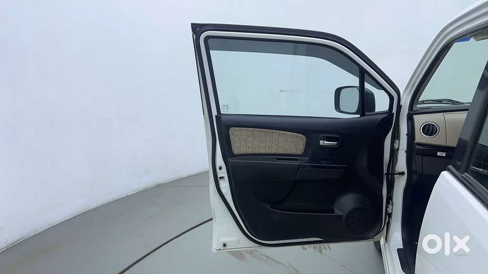 Maruti Suzuki Wagon R Vxi Amt1.2, 2018, Petrol