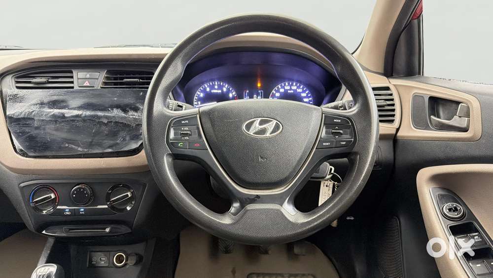 Hyundai I20 Sportz At 1.4, 2015, Petrol