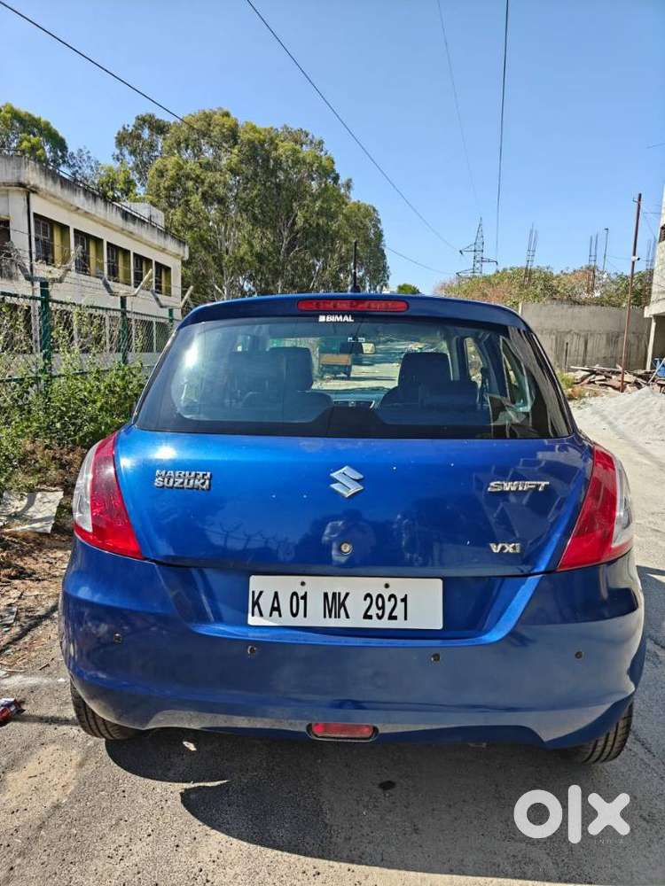 Maruti Suzuki Swift VXI, 2013, Petrol