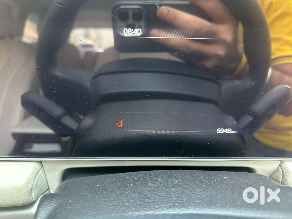 Mahindra Xuv700 2025 Diesel 7000 Km Driven