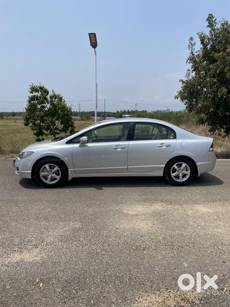 Honda Civic 1.8 V Mt Sunroof, 2010, Petrol
