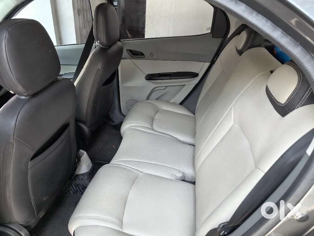 Tata Tiago 1.2 Revotron 2025 Petrol Manual