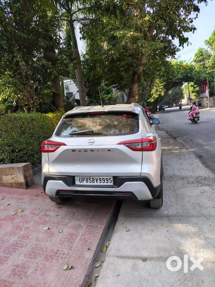 Nissan Magnite 1.0 Xv Premium 2021