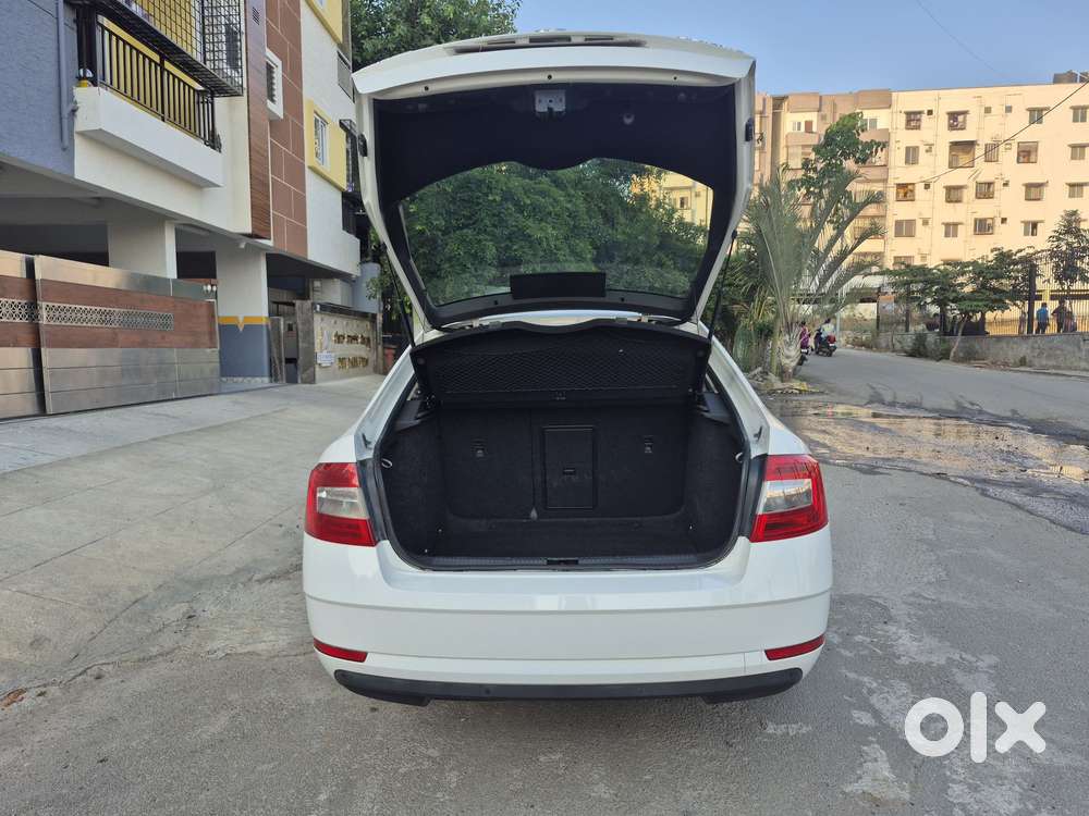 Skoda Octavia 1.8 Tsi At Style Plus, 2018, Petrol