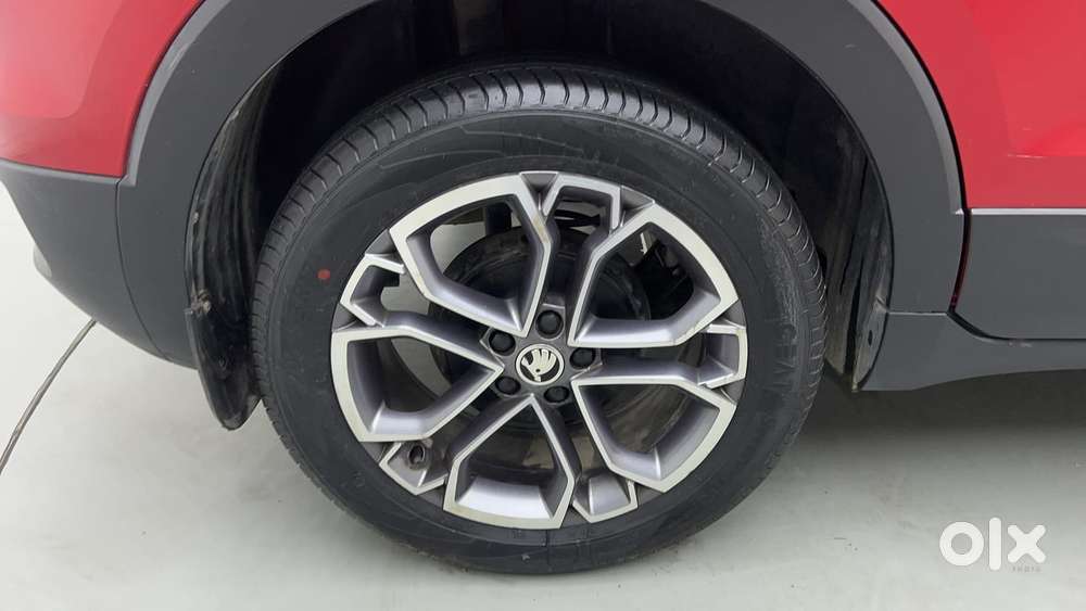 Skoda Kushaq 1.0 Tsi Style, 2022, Petrol