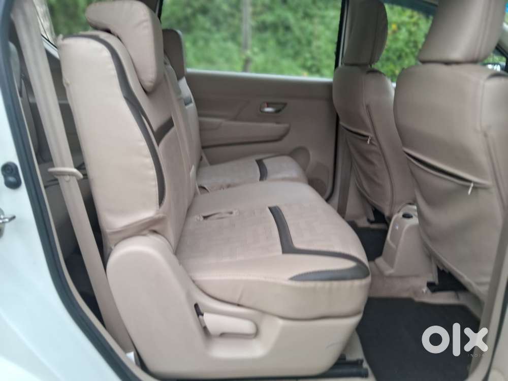 Maruti Suzuki Ertiga 1.5 Vxi, 2022, Petrol