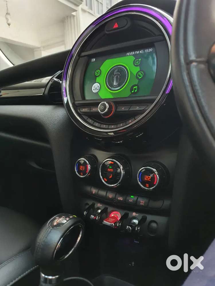 Mini Cooper 3 Door Doctor Driven