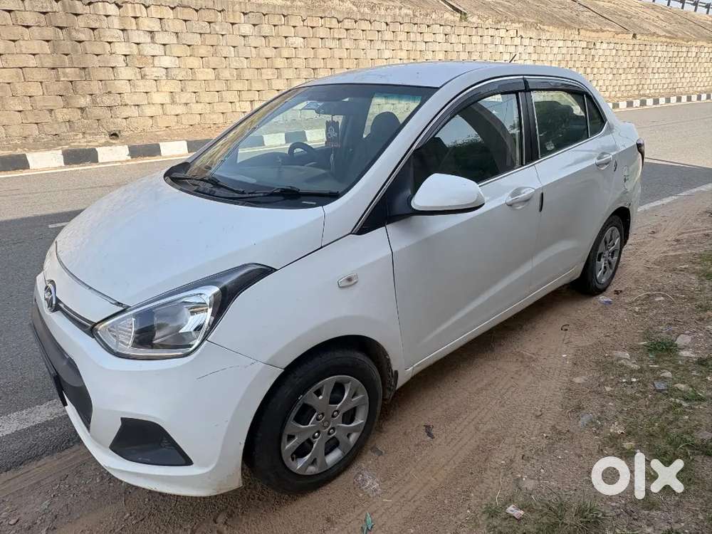 Hyundai Xcent 2016 Diesel Well Maintained
