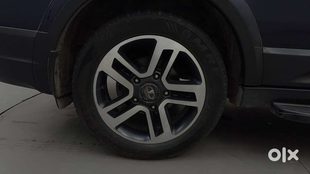 Tata Hexa 2.2 Xta 4x2 7 Str, 2018, Diesel
