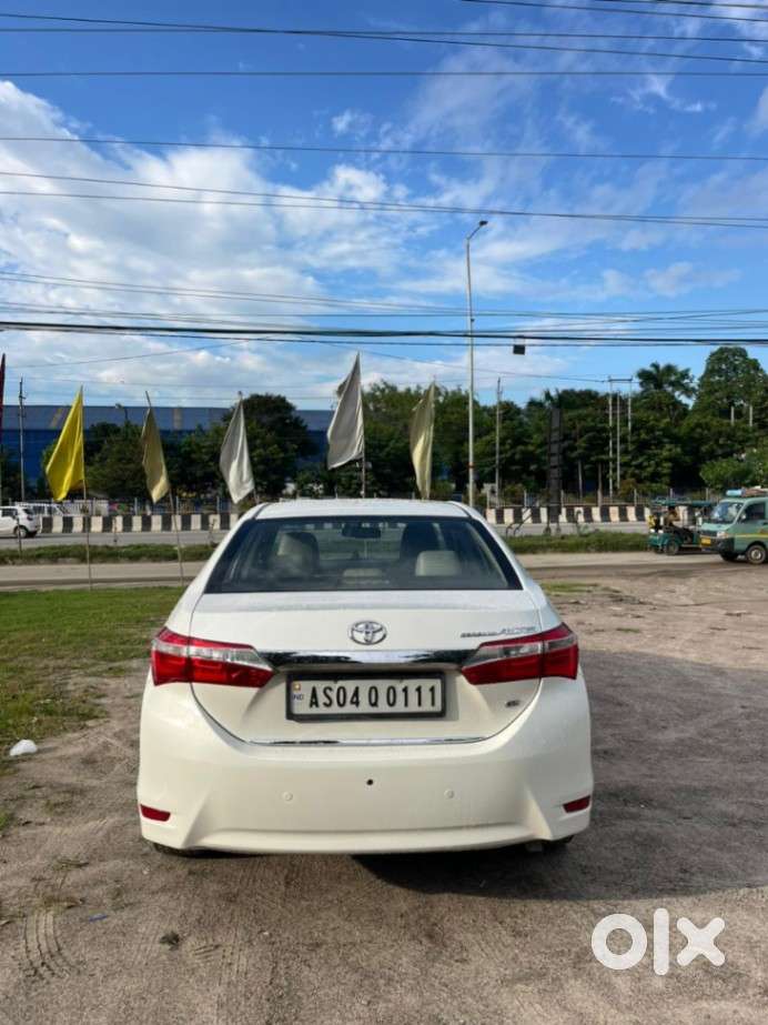 Toyota Corolla Altis, 2016, Petrol