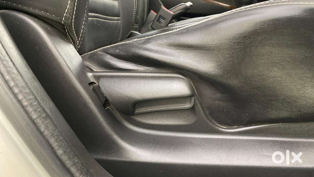 Maruti Suzuki Swift Vxi, 2015, Petrol