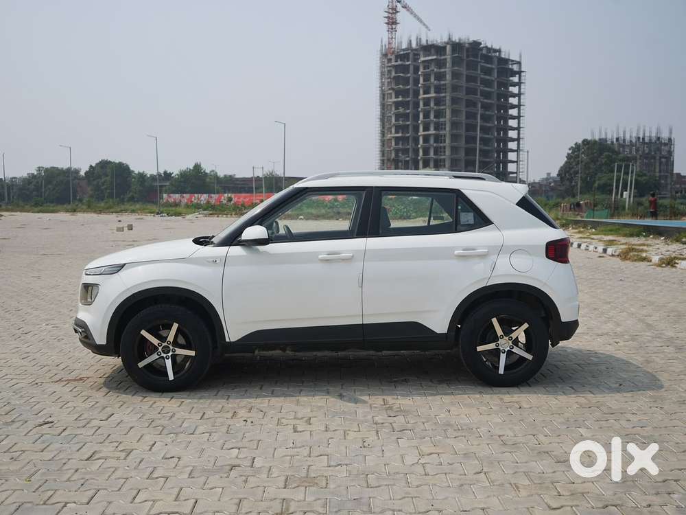 Hyundai Venue S 1.2 Petrol, 2020, Petrol