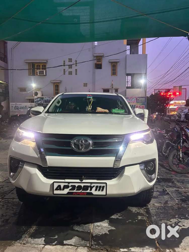 Toyota Fortuner 2019 Diesel Manual