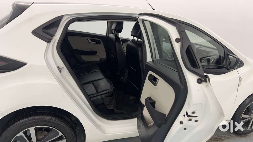 Tata Altroz 1.2 Xz Plus I-turbo, 2021, Petrol