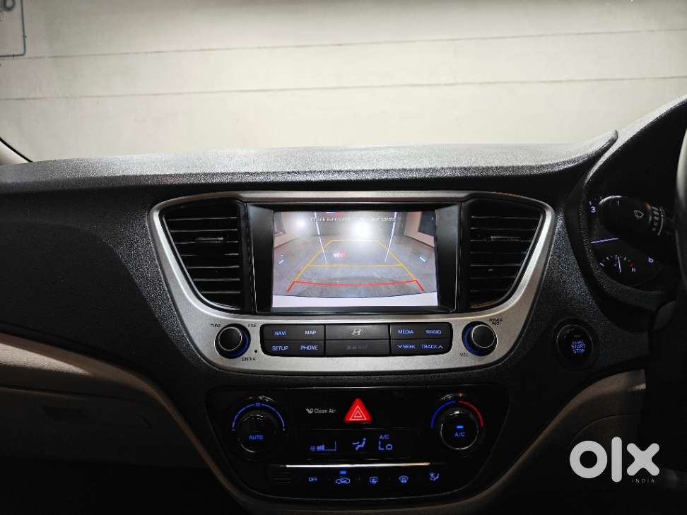 Hyundai Verna 1.6 Sx (o) Vtvt, 2018, Petrol