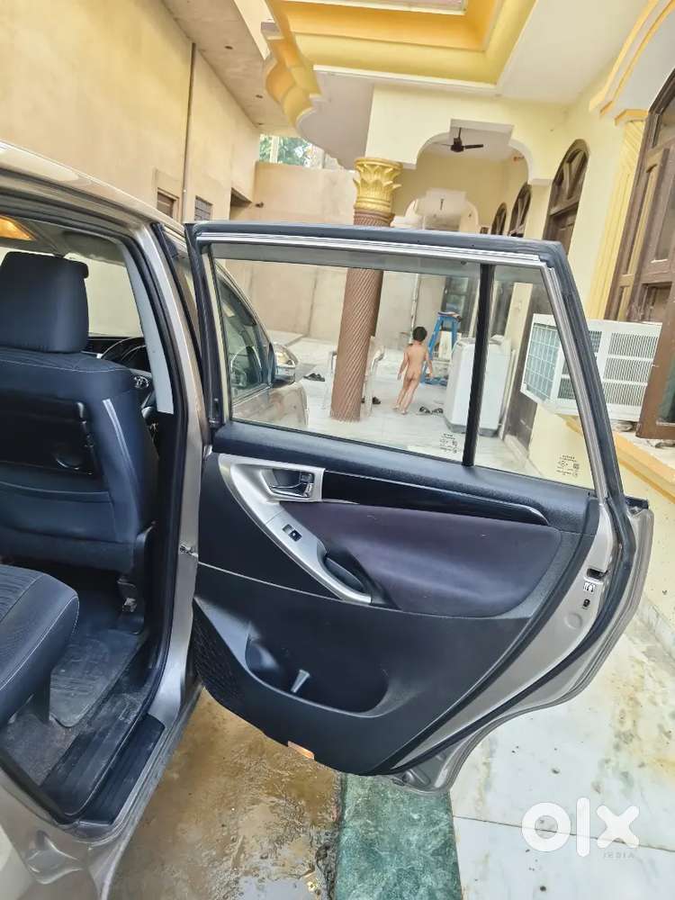 Toyota Innova Crysta 2019 Diesel Manual