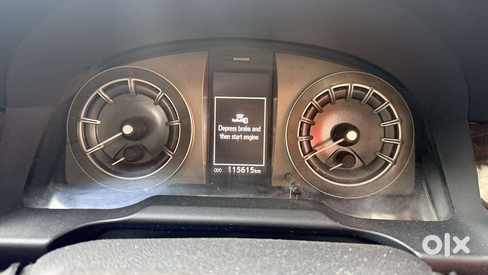 Toyota Innova Crysta 2.8 Zx At 7 Seater, 2018, Diesel