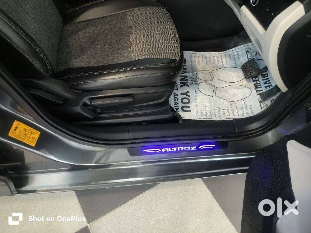 Tata Altroz 1.2 Xz Plus Rtn Dct, 2023, Petrol