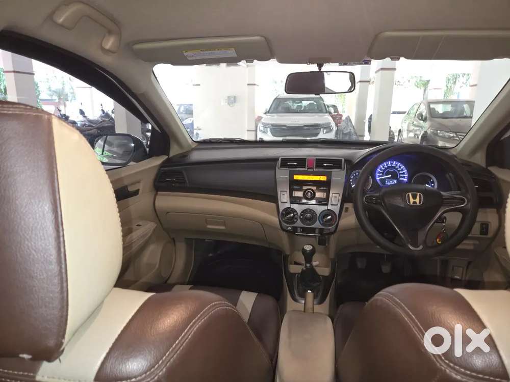 Honda City Petrol 2012 Variant