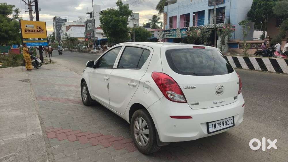 Hyundai I20 Sportz 1.4 Crdi, 2014, Diesel