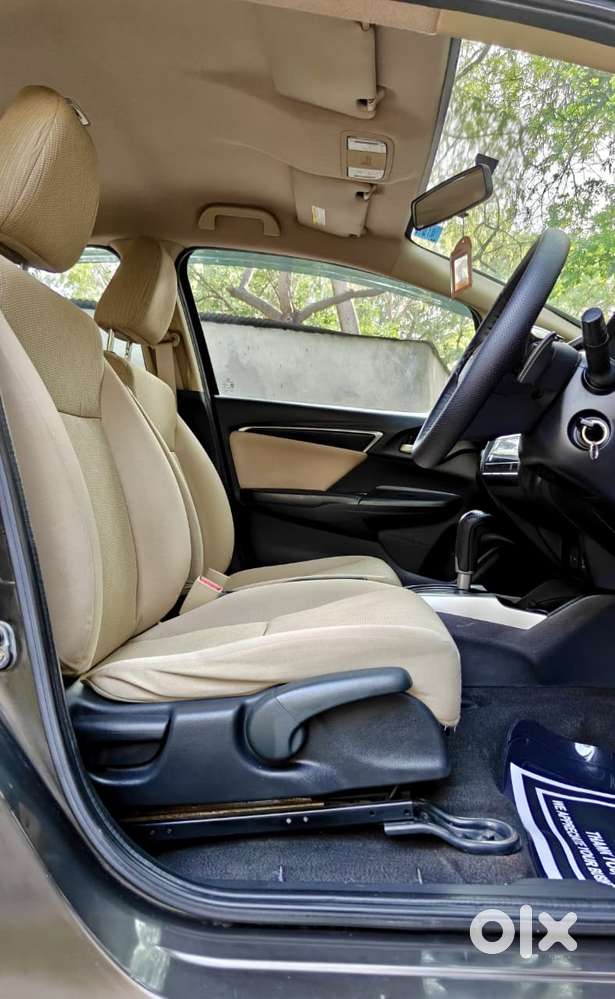 Honda Jazz V Automatic, 2017, Petrol