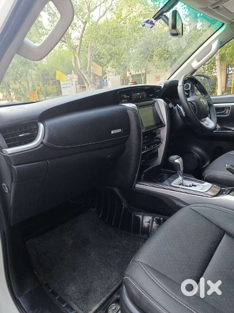 Toyota Fortuner 4x2 At 2.8 Diesel, 2018, Diesel