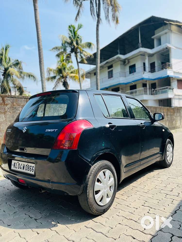 Maruti Suzuki Swift 2006 Year