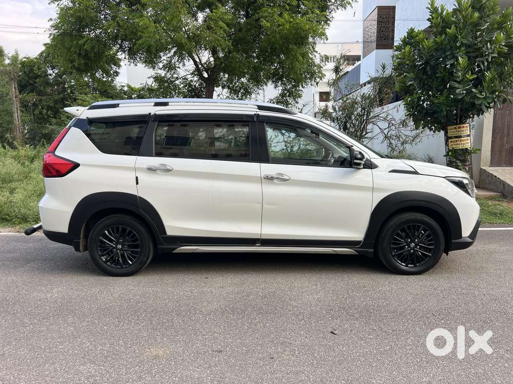 Maruti Suzuki Xl6 1.5 Alpha Plus At, 2019, Petrol