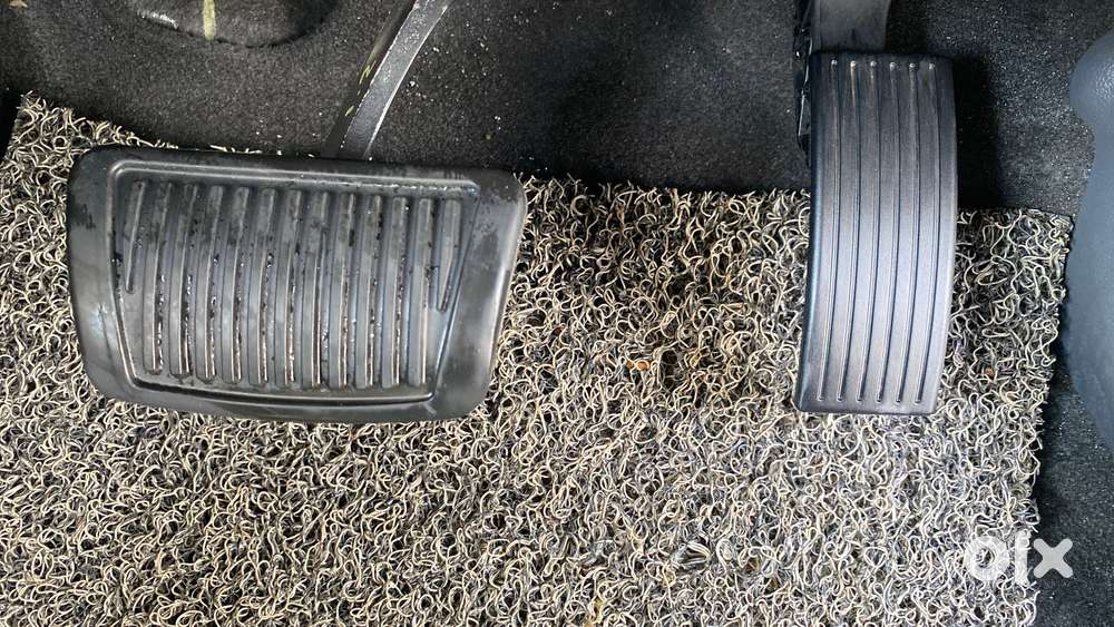 Hyundai Aura Sx Plus Automatic, 2022, Petrol