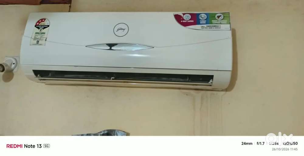 Godrej good working condition Ac