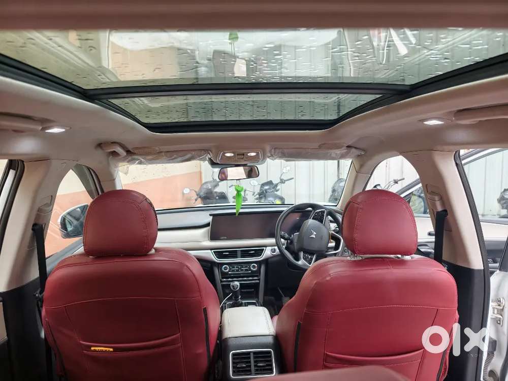 Mahindra Xuv700 2022 Diesel Well Maintained