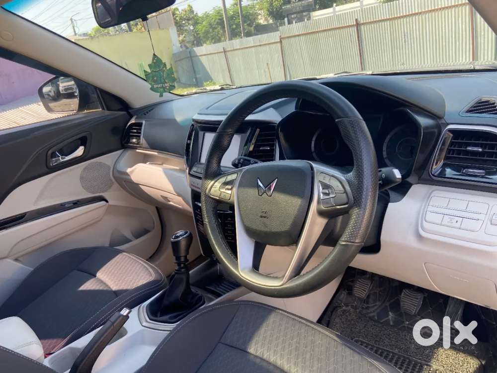 Mahindra Xuv300 W8 Option Diesel, 2023, Diesel