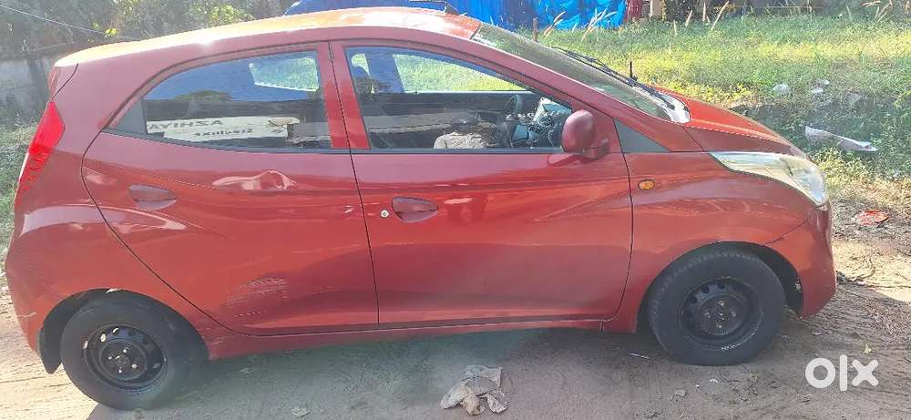 Hyundai Eon 2013 Registration Petrol 100004 Km Driven
