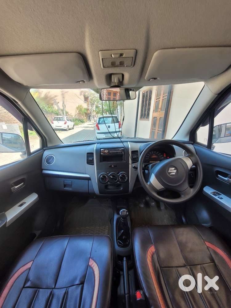 Maruti Suzuki Wagon R Lxi 2012 Petrol Well Maintained