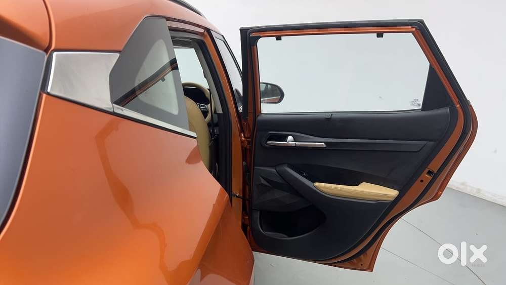 Kia Seltos 1.5 Htk+, 2019, Petrol
