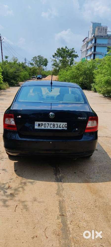 Skoda Rapid 1.6 Mpi At Elegance Plus, 2012, Petrol