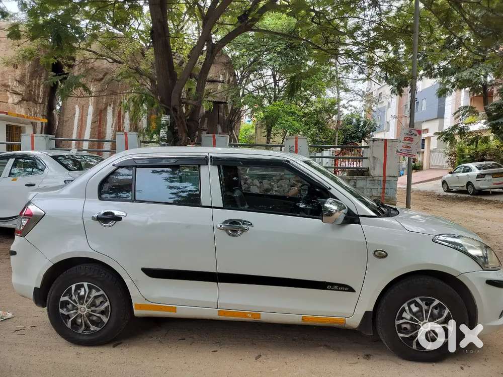 Maruti Suzuki Swift Dzire Tour 2020 Diesel 204180 Km Driven