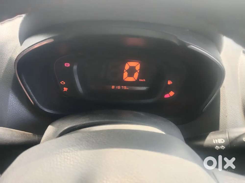 Renault Kwid 2017 Petrol 82000 Km Driven 1000cc For Sell