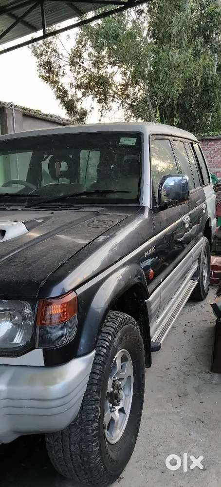 Mitsubishi Pajero Glx 2010