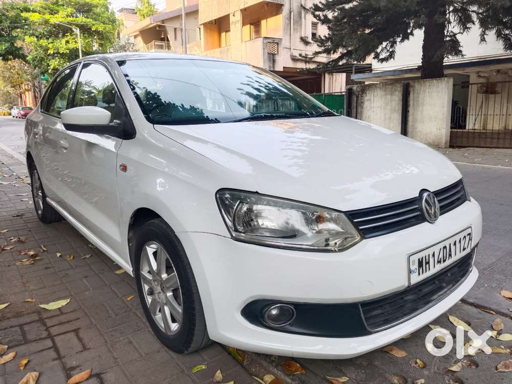 Volkswagen Vento 2010-2013 Petrol Highline, 2011, Petrol