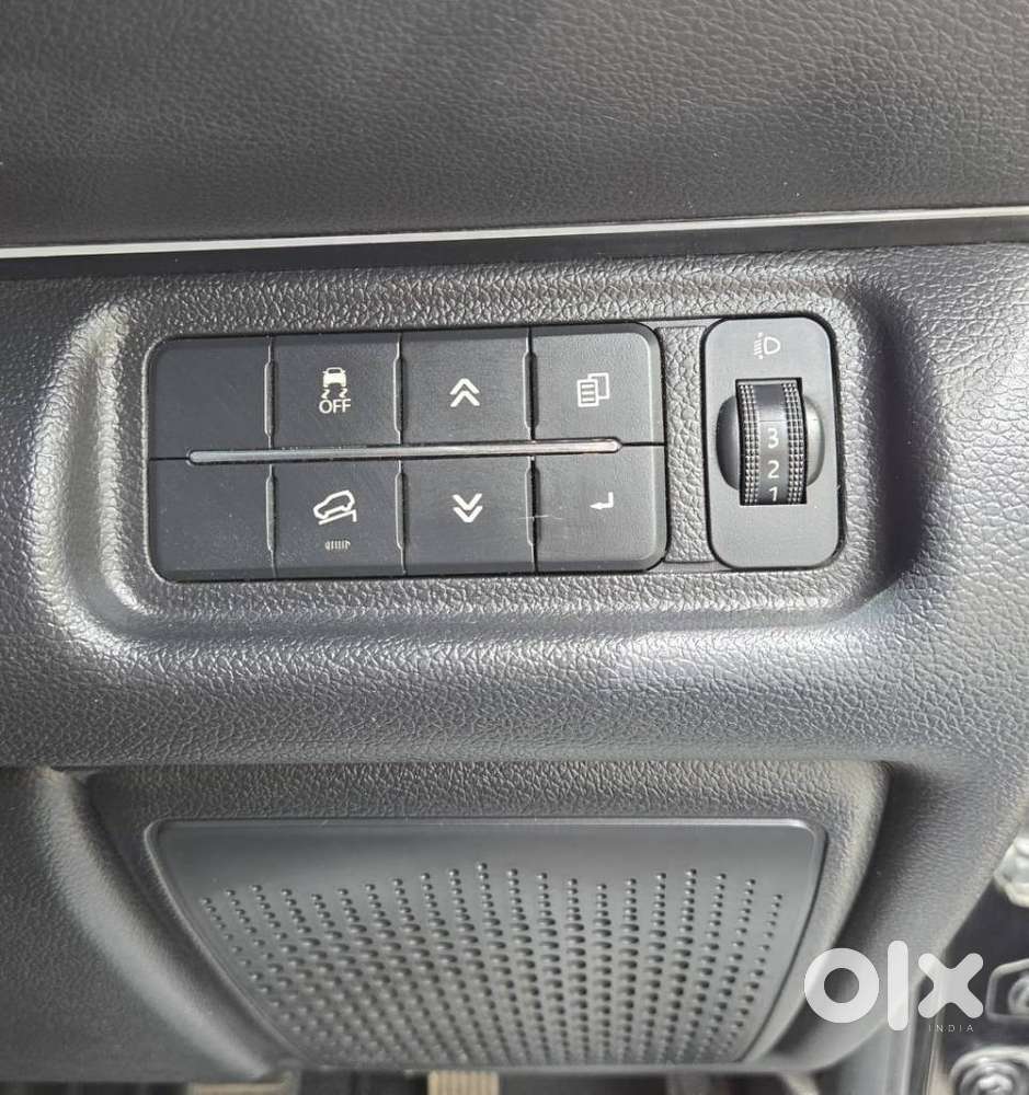 Mahindra Thar Lx Hard Top Petrol Mt 4wd, 2021, Petrol