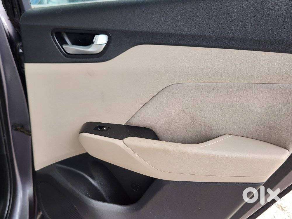 Hyundai Verna, 2019, Petrol