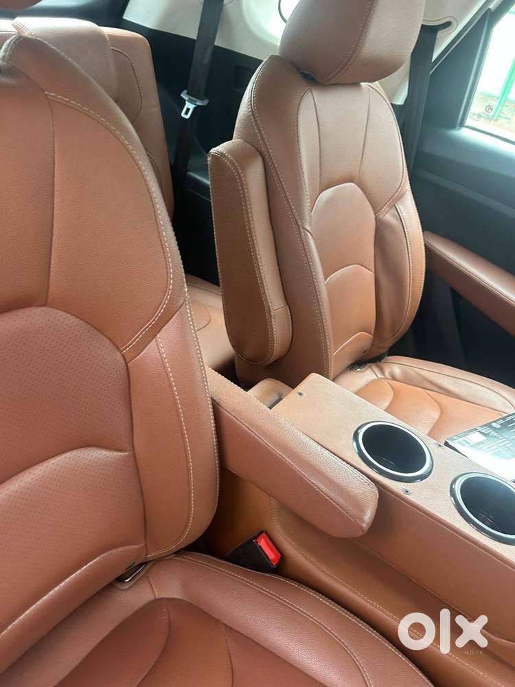 Mg Hector Plus -white For Sale