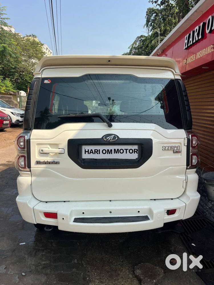 Mahindra Scorpio S10, 2016, Diesel
