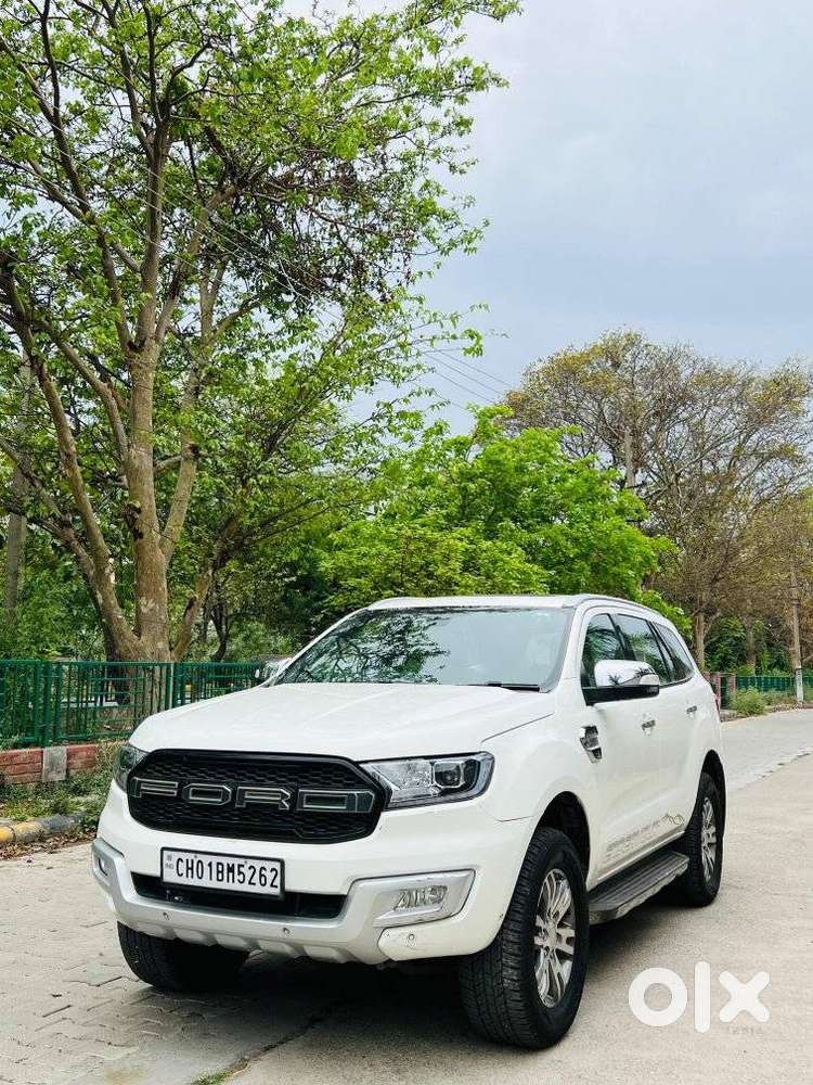 Ford Endeavour 3.2 Titanium At 4x4, 2017, Diesel