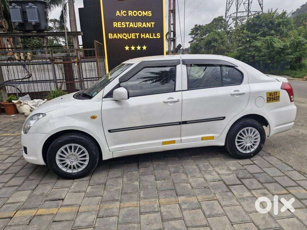 Maruti Suzuki Swift Dzire Tour Ldi, 2016, Diesel