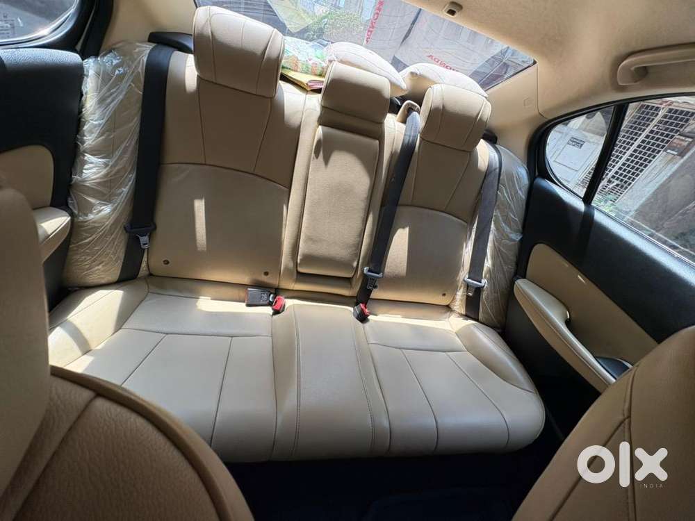 Honda City Zx 2023 Petrol Well Maintained